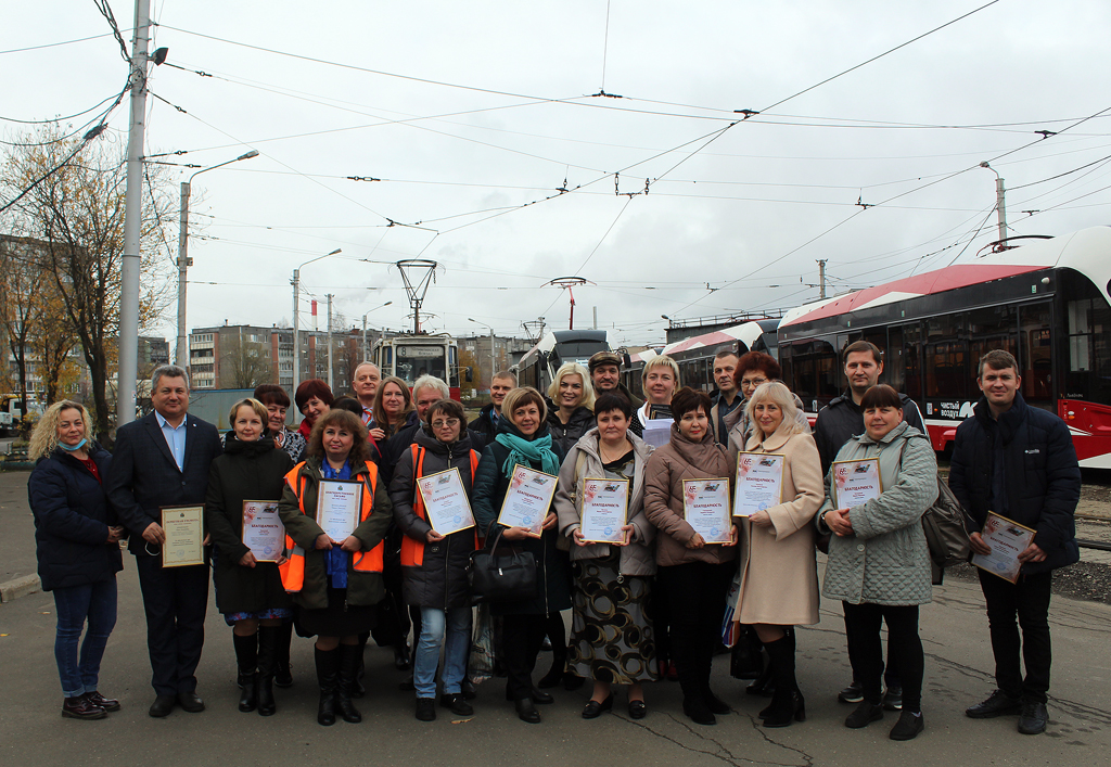 Олимпийская 26 череповец. Трамвай череповец уралвагонзавод. Ангарское трамвайное депо внутри. Муравей трамвай череповец. Муп электротранс череповец.